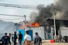 Ate: Incendio de grandes proporciones se desató en almacén de plásticos | VIDEO