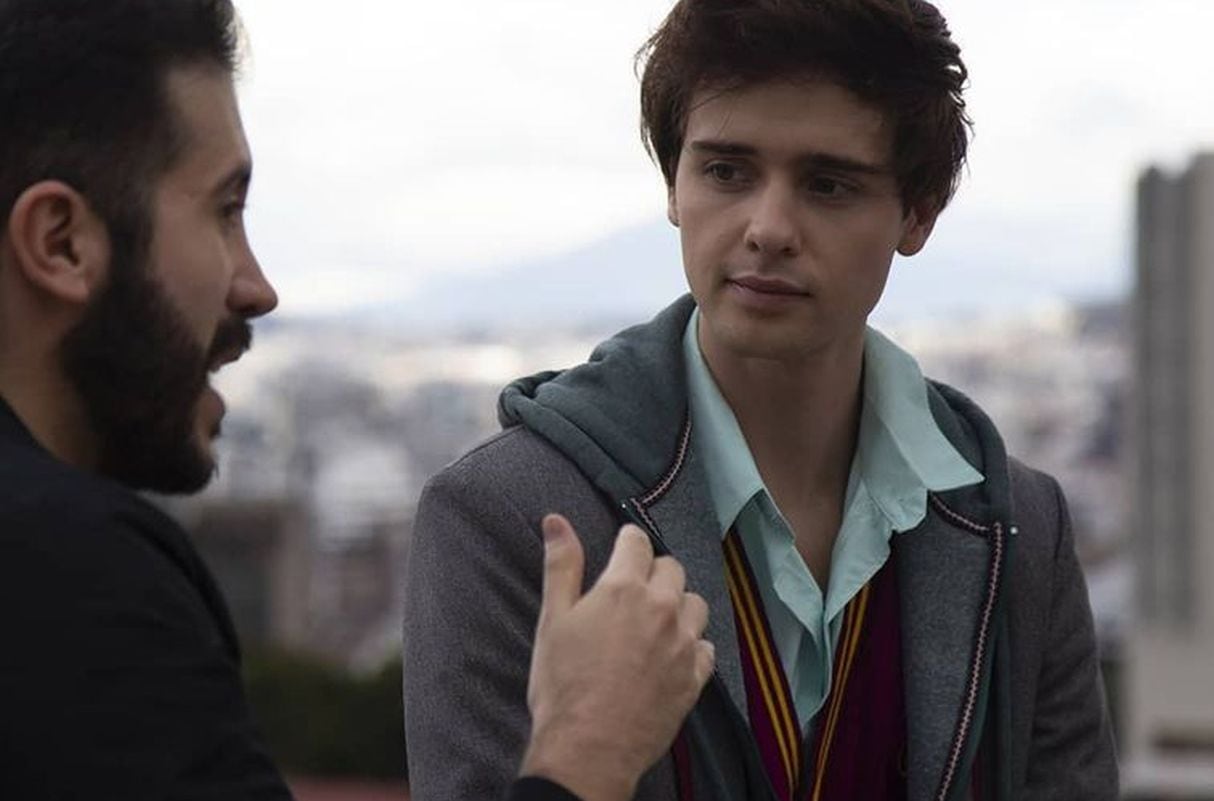 El actor Julián Cerati da vida a 'Nico' en la nueva película de Enchufe TV, "Misfit". (Foto: @misfitpelicula)