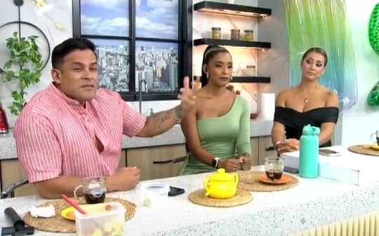 Christian Domínguez explota con Karla Tarazona