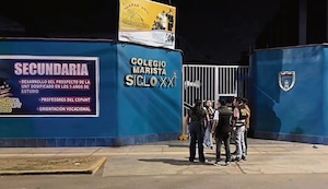Trujillo: Delincuentes detonan explosivo dentro de colegio | VIDEO
