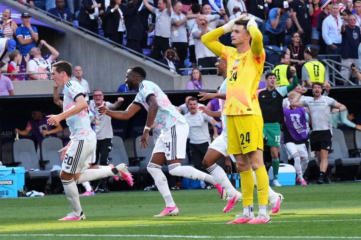 Estados Unidos cayó goleado 4-1 ante Bélgica. (AP Photo/Ted S. Warren)