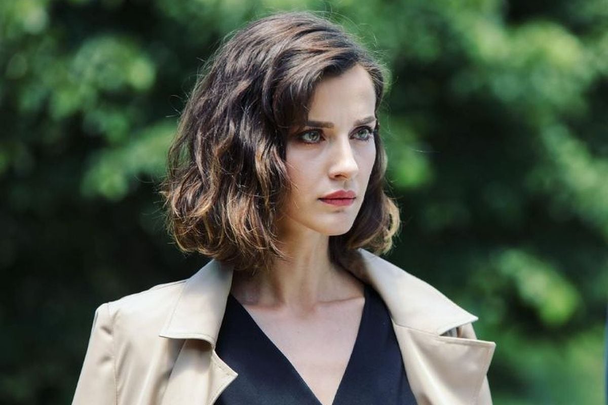 İrem Helvacıoğlu alcazó la fama gracias a la telenovela turca “Fugitiva” (Foto: İrem Helvacıoğlu/Instagram)