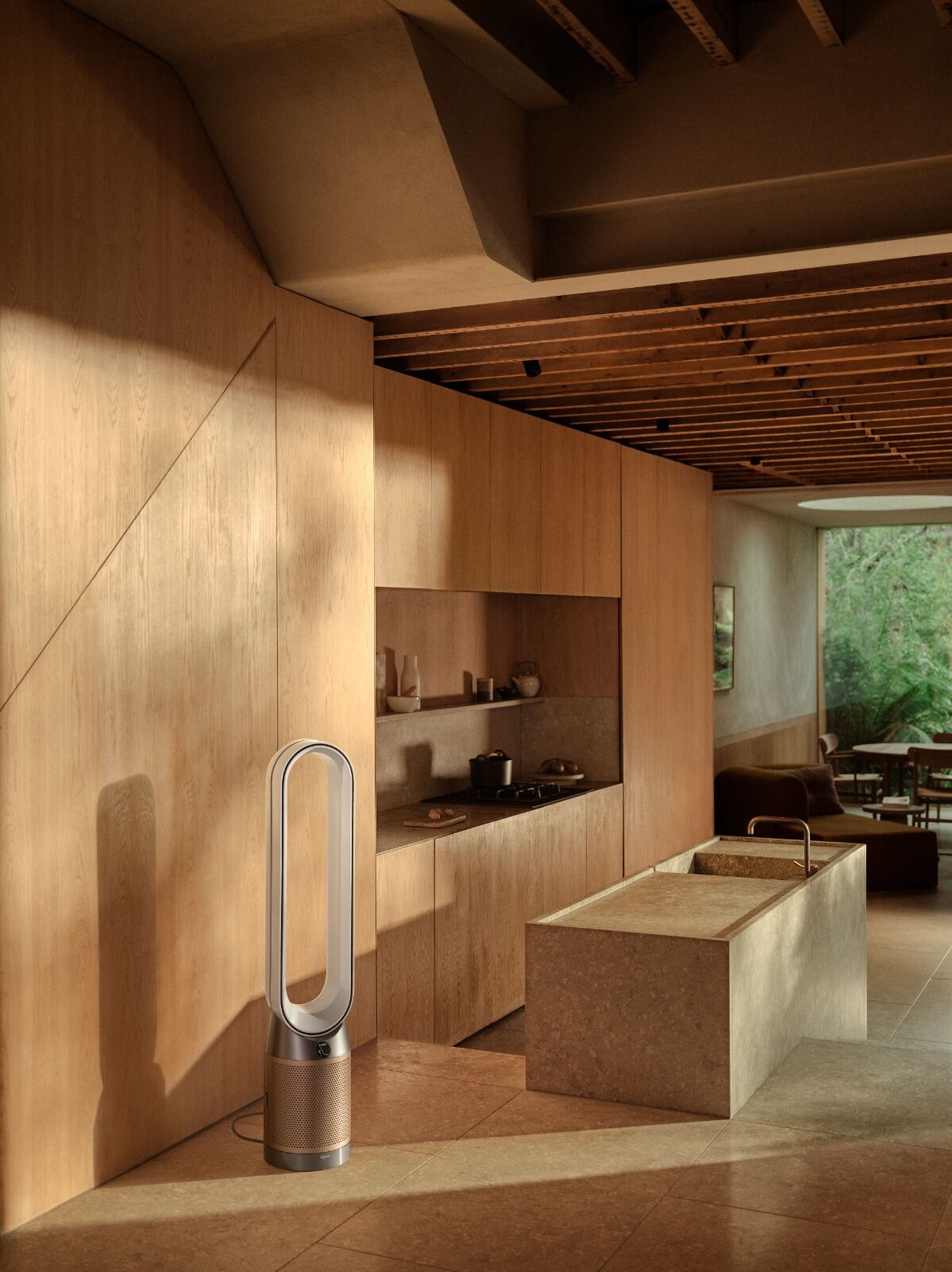 Con su tecnología de sensores inteligentes, este modelo monitorea y ajusta automáticamente la calidad del aire en tiempo real.