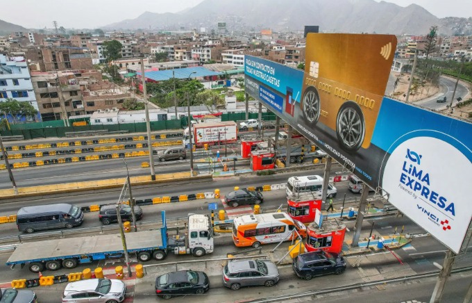 Afirma que como el Poder Judicial le impide cobrar a los usuarios ha perdido sus ingresos.