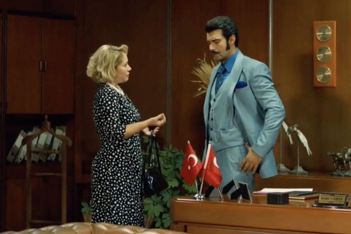 Sermin va donde Demir a contarle la verdad sobre Müjgan (Foto: Tims & B Productions)