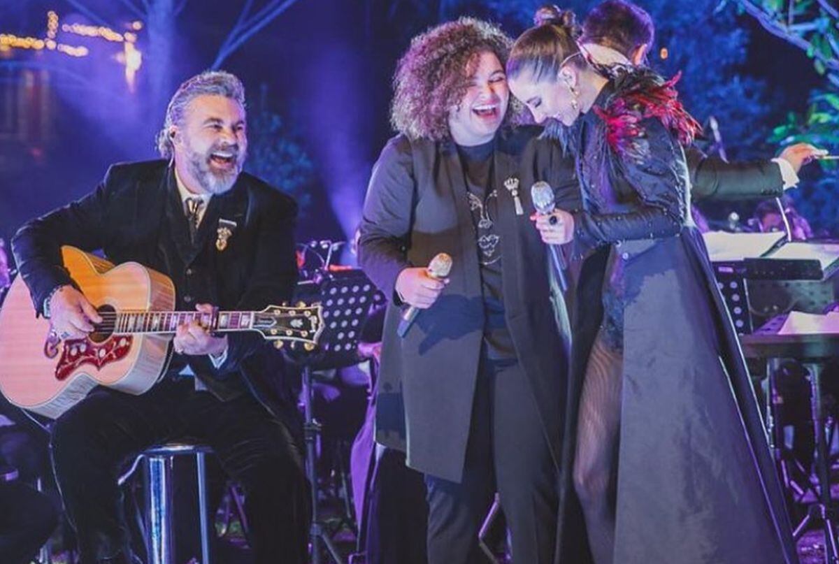 Lucerito en el concierto virtual que dieron sus padres Lucero y Manuel Mijares. (Foto: Instagram/ Lucero)