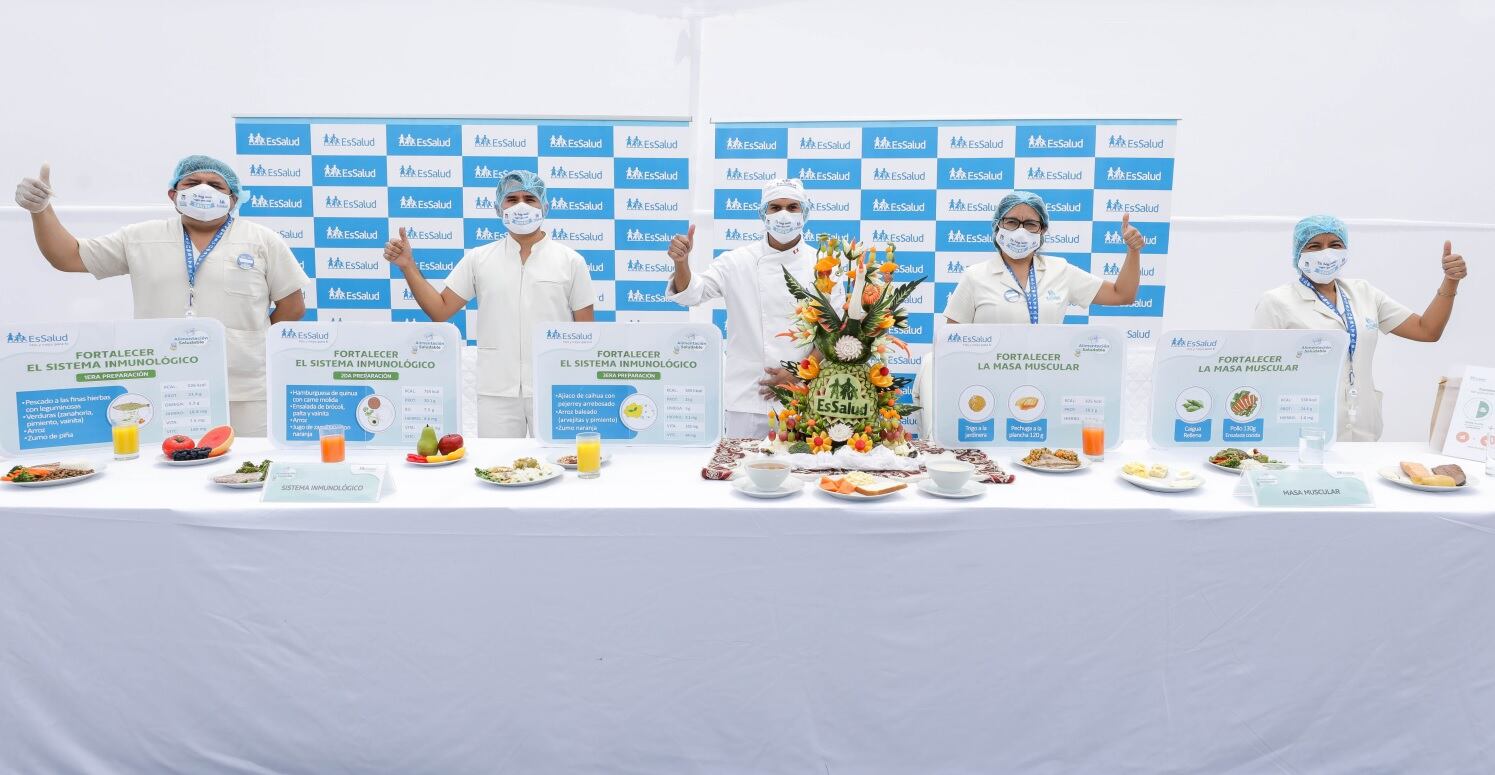 Equipo de nutricionistas del Hospital Guillermo Almenara (Foto: EsSalud)