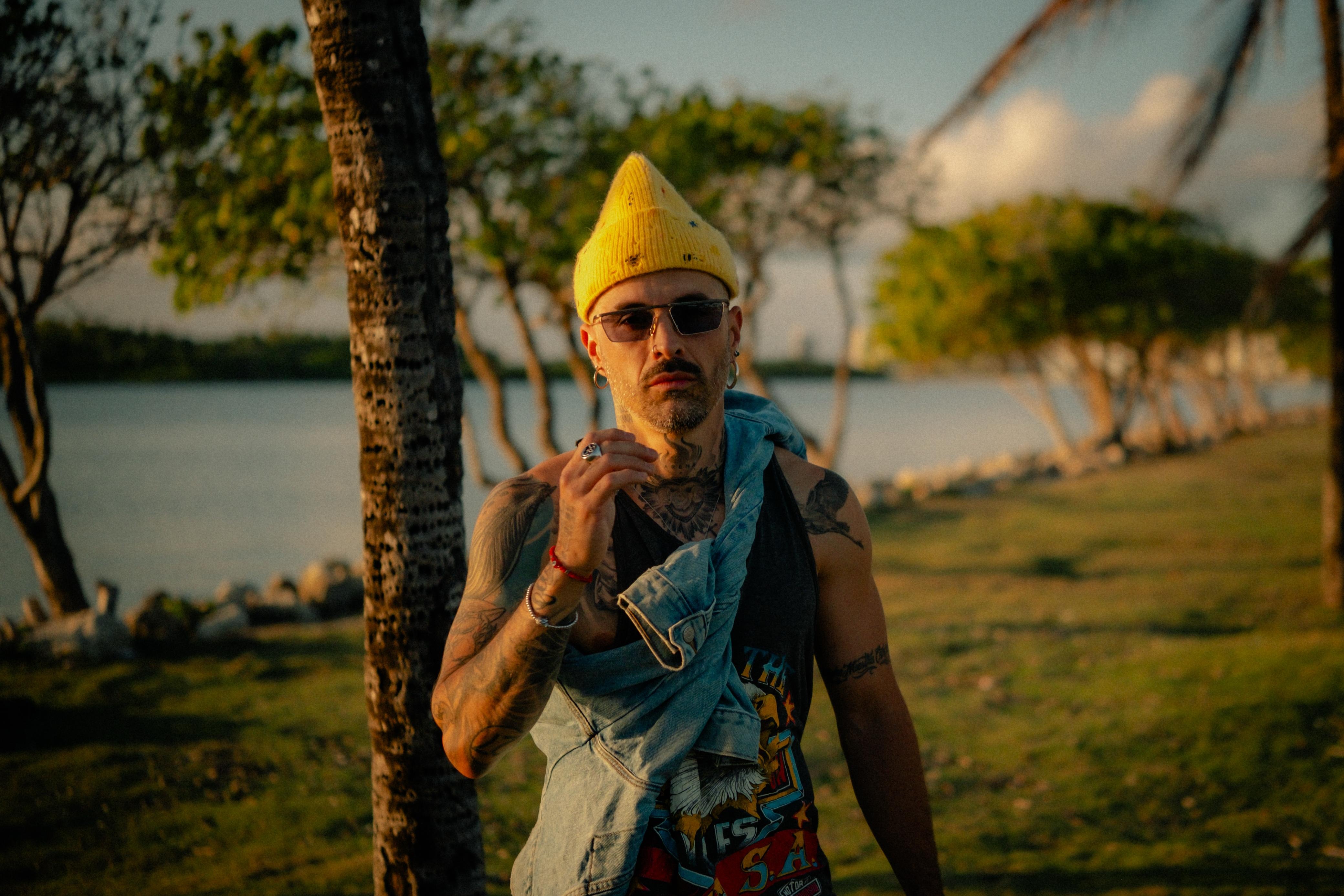 Mike Bahía regresa a Perú