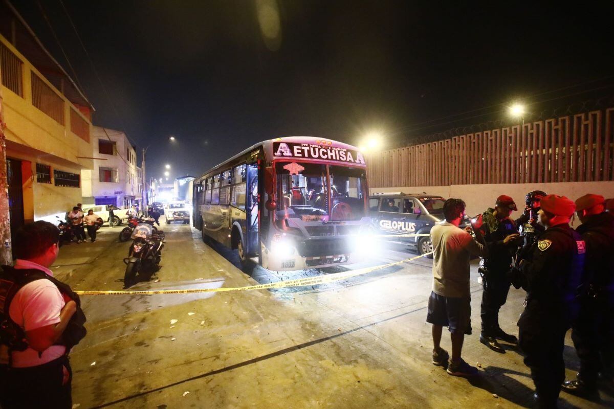 Hace unos días otro chofer de 'Los Chinos' fue herido de un balazo. Fotos: César Grados/ GEC.