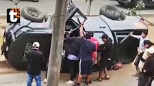 ¡Patrullero PNP terminó volcado en plena avenida! Aparatoso accidente movilizó a vecinos y policías en San Juan de Miraflores