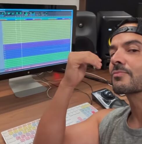 Luis Fonsi le habría enviado una indirecta a su exesposa Adamari López (Foto: Luis Fonsi / Instagram)