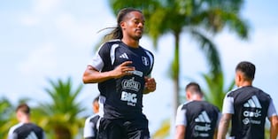 André Carrillo es uno de loñs referentes en la Blanquirroja (Foto: @LaBIcolor)