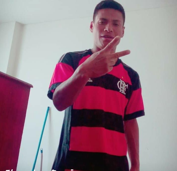 El reciclador Jhonatan Ramírez fue a un velorio a sacar a su pareja y ante la negativa de ella se irse con él, la amenazó y quemó la casa a su suegra. (foto: TROME)