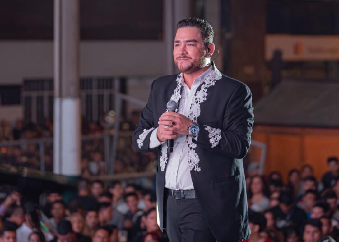 Paul Flores de Armonía 10