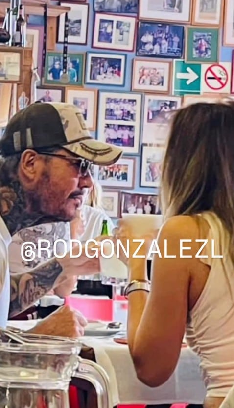 Tinelli llega a Lima y es captado con Milett.