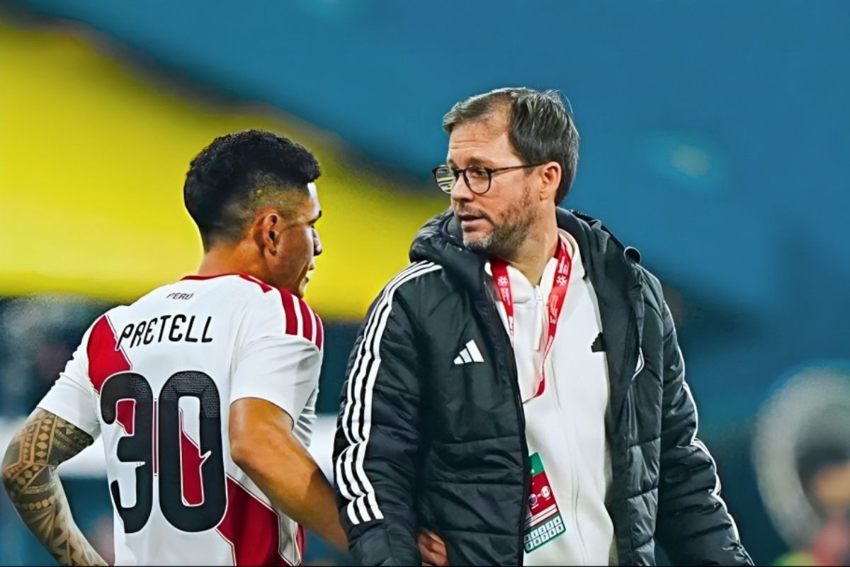 Manuel Barreto apostó por el 3-5-2 en empate de Perú (Foto: GEC)