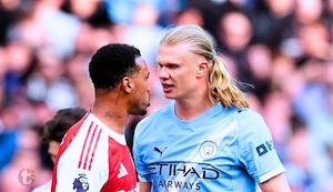 Manchester City gana 2-1 a Arsenal y amenaza ‘robarle’ título de Premier League