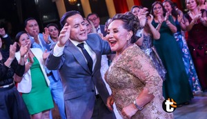 Plata como cancha: ¿Cuánto costó la lujosa fiesta de la mamá de Richard Acuña con el Grupo 5 y 300 invitados?