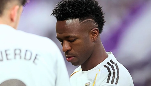 Vinícius Junior se quiebra antes de salir a la cancha por abucheo de los hinchas (Video: RealMadridtv)