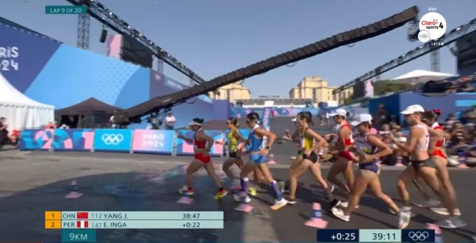 Evelyn Inga toma el segundo lugar en la carrera (video: Claro Sports)