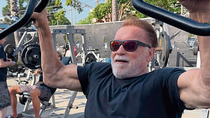 Arnold a sus 79 años