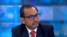 Gobernadores regionales se enfrentan al ministro de Salud