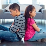 Conflictos entre hermanos: claves para ayudar a tus hijos a llevarse mejor