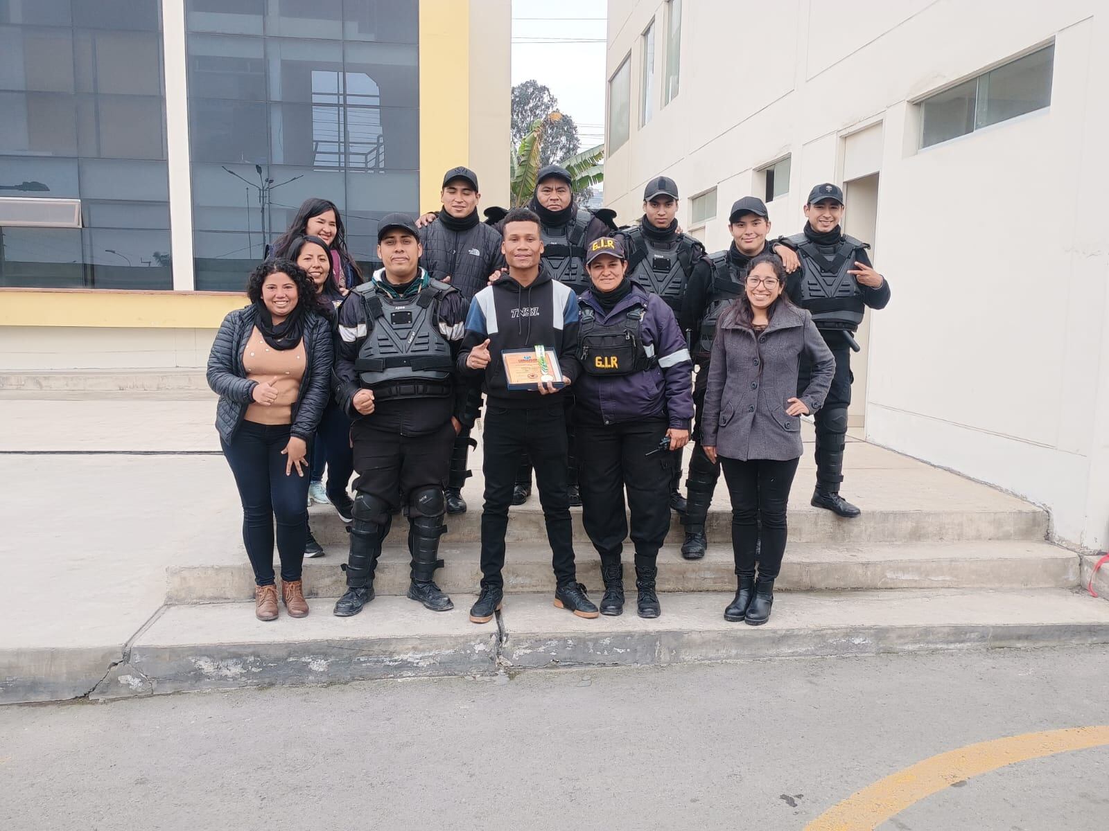 Jesús Bravo comparte sus entrenamientos de boxeo, con su labor como sereno de Villa El Salvador.