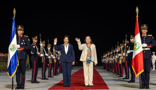 Pepitas: La presidenta Keiko Fujimori ya está en El Salvador para ver el sistema penitenciario de ese país