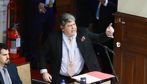 ¡Expulsado por faltoso! Abogado de Pedro Castillo compara a congresistas con Jorge Luna y Ricardo Mendoza: “Ustedes hablan las mismas h...”