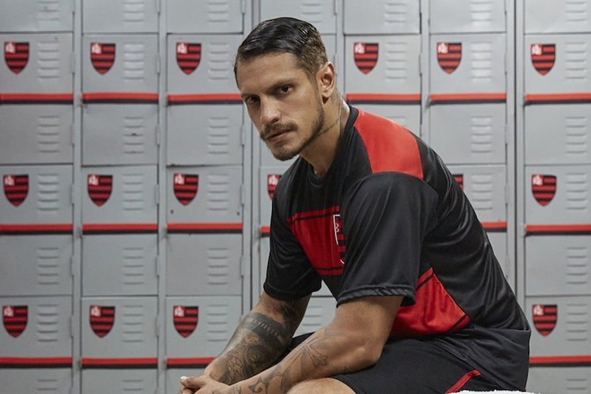 Se estrena la serie 'Contigo Capitán' que narra momentos de la etapa más difícil de la carrera de Paolo Guerrero. Nico Ponce protagoniza a nuestro 'Capitán'. (Netflix / Trome).