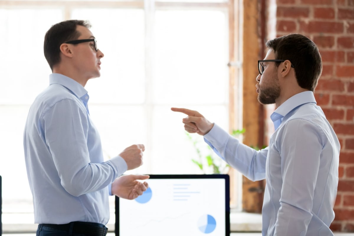 Comentarios inapropiados en el trabajo. Foto: Istock.