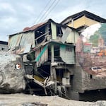 ¡Río arrasó todo! Desborde en el Vraem deja casas destruidas, negocios sepultados y familias en alerta