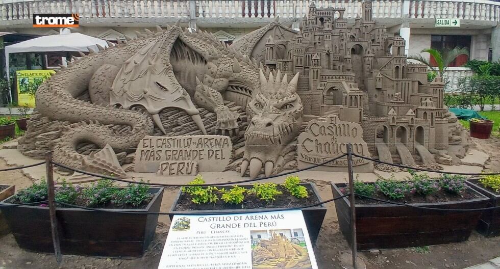 Artista escultor de arena, Rubén Rebatta, en entrevista con Trome, conversó sobre sus obras en el Castillo de Chancay. (Isabel Medina)