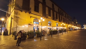 Histórico Bar Cordano del Centro de Lima celebra 121 años de fundación