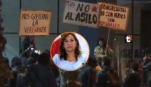 Manifestantes contra Dina Boluarte protestan frente a embajada de Ecuador y exigen que no le den asilo político