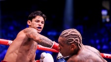 Ryan García despachó a Conor Benn en dos asaltos y pide a Teófimo López | VIDEO