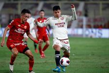 Universitario venció 2-1 a Sport Huancayo en el primer triunfo de la era Héctor Cúper