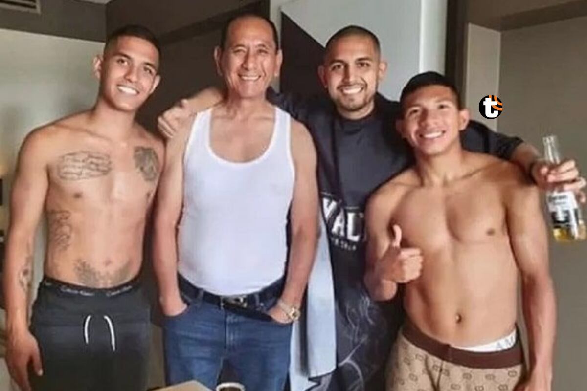 Edison Flores con los hermanos Roberto e Iván Siucho y su suegro.