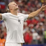 ¡Haaland nunca perdona! Noruega venció 2-1 a Costa de Marfil