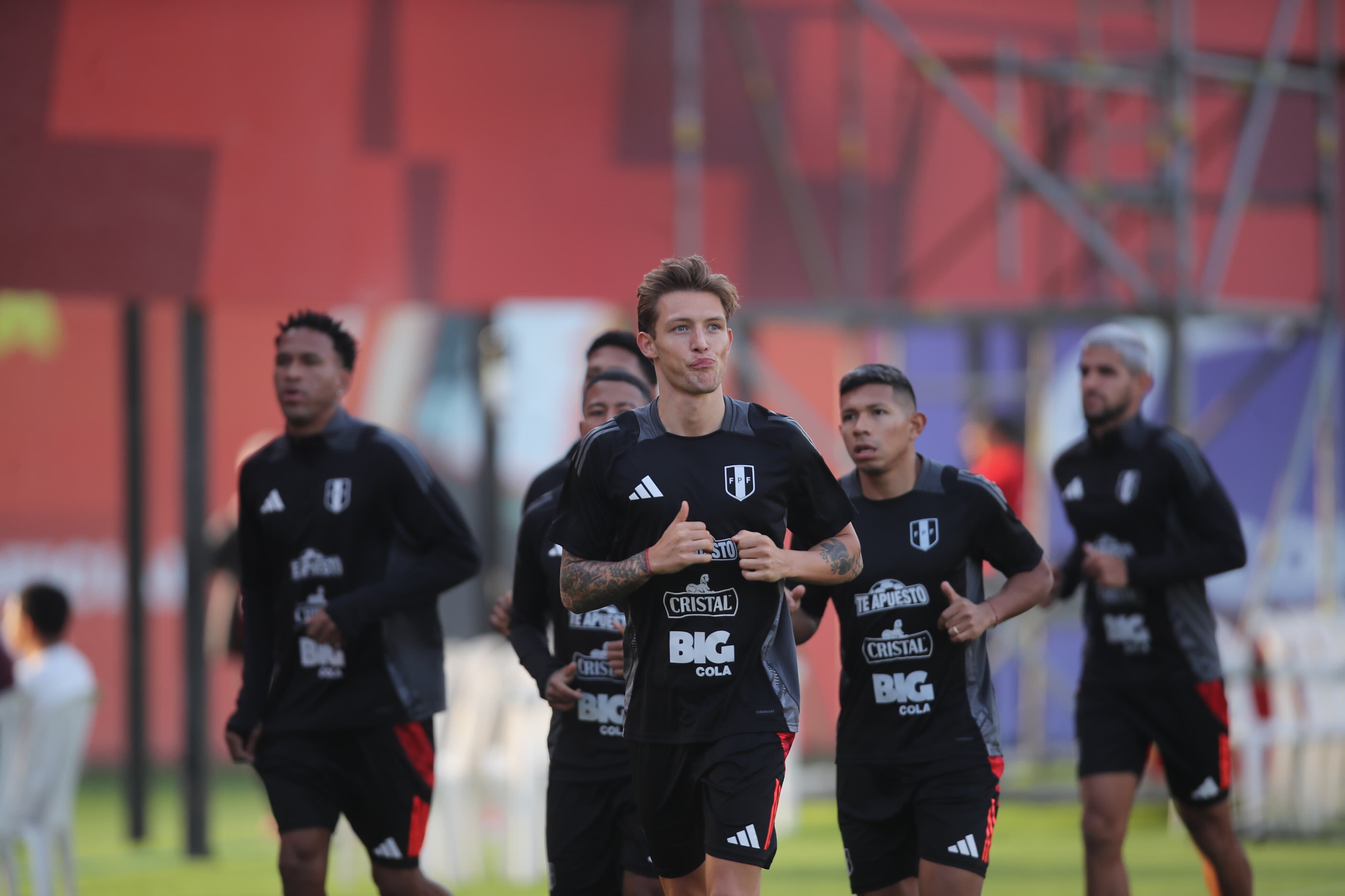Perú visita a Brasil por la fecha 10 de las Eliminatorias en Brasilia
