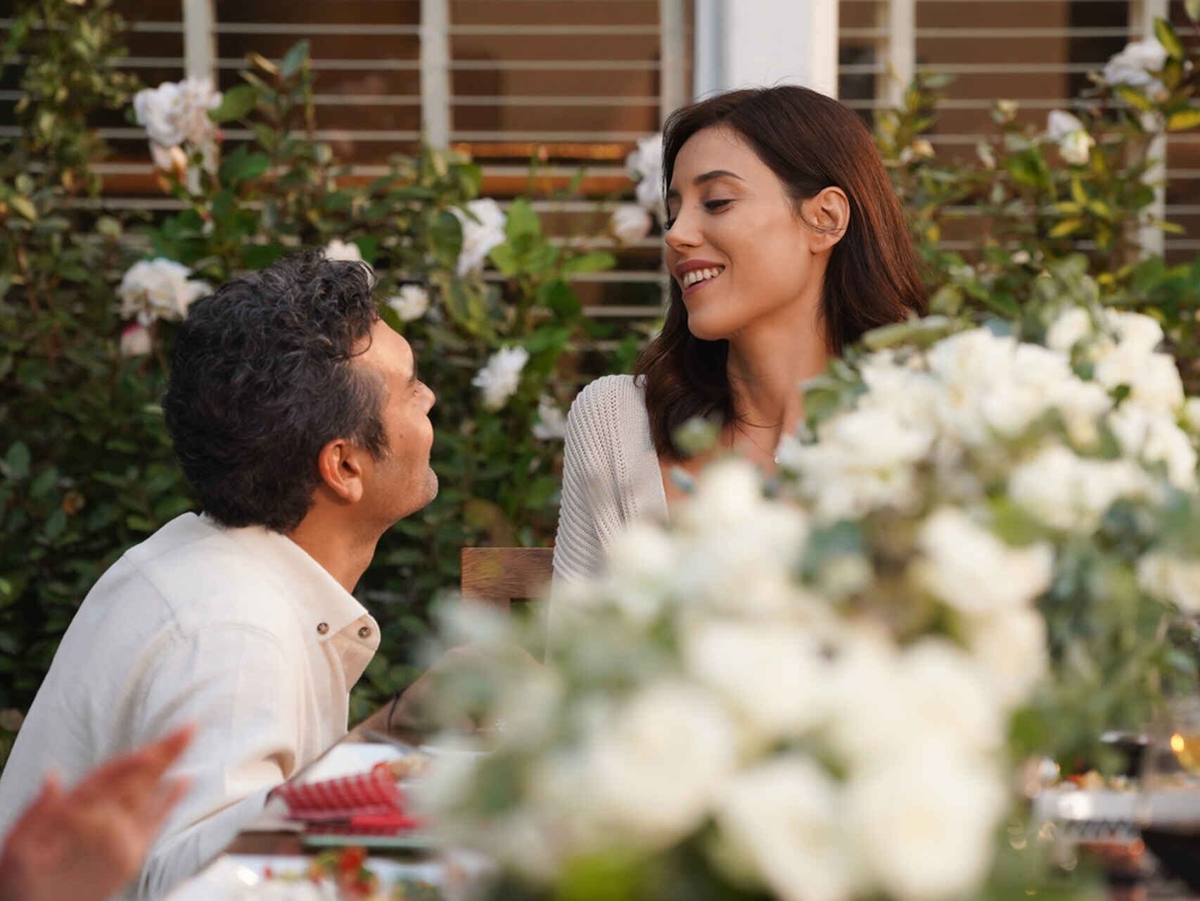 Caner Cindoruk y Cansu Dere son los protagonistas de la telenovela turca "Infiel" (Foto: Medyapim)