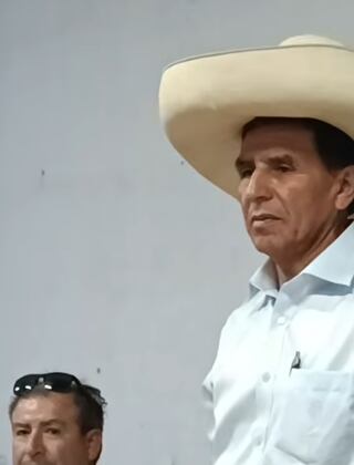 Pepitas: Su boca solo dice ‘pueblo, pueblo’, pero no sabe para qué