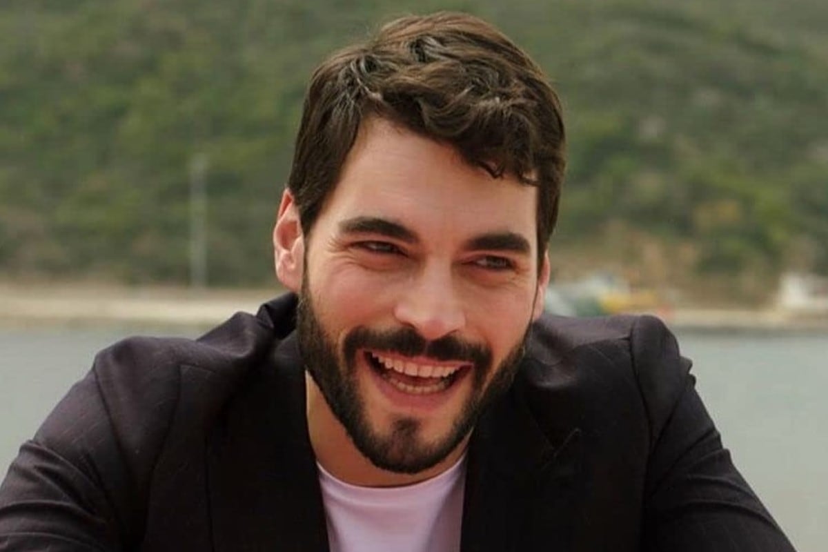 Akın Akınözü es un actor turco que ha participado en varias telenovelas y series (Foto: NGM)