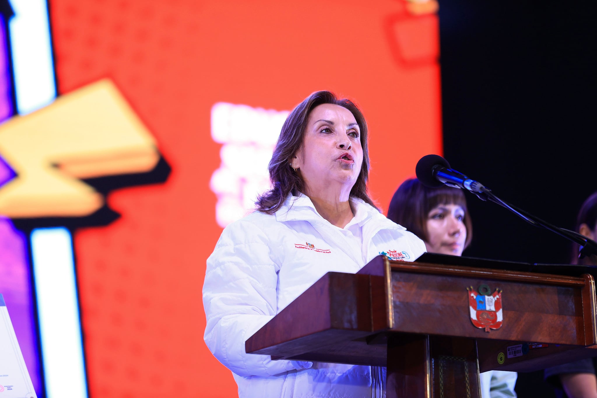 La presidenta Dina Boluarte pidió que los jóvenes no se unan a los que dijo buscan "sembrar el caos". (Foto: Presidencia)