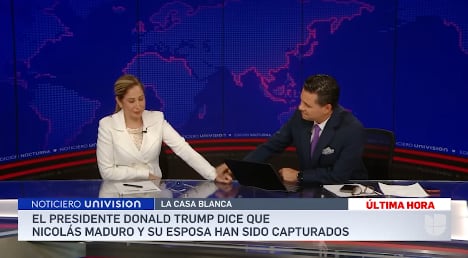 Periodista venezolana se quiebra al informar sobre la captura de Nicolás Maduro.