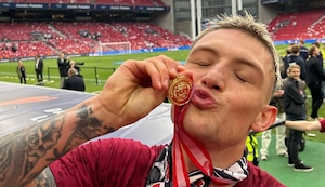 Oliver Sonne fichó por el Burnley de Inglaterra y dice adiós a Dinamarca