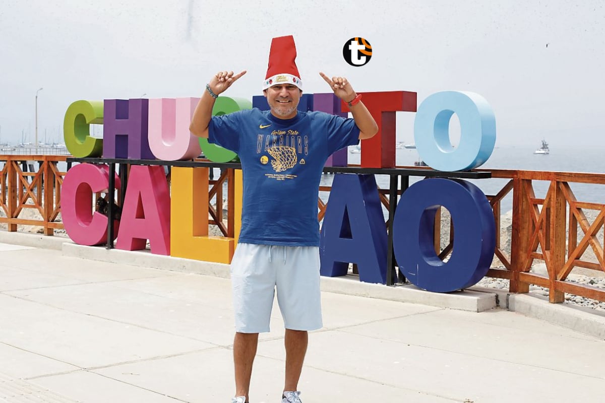 Caramelo Zegarra nos saluda por Navidad.