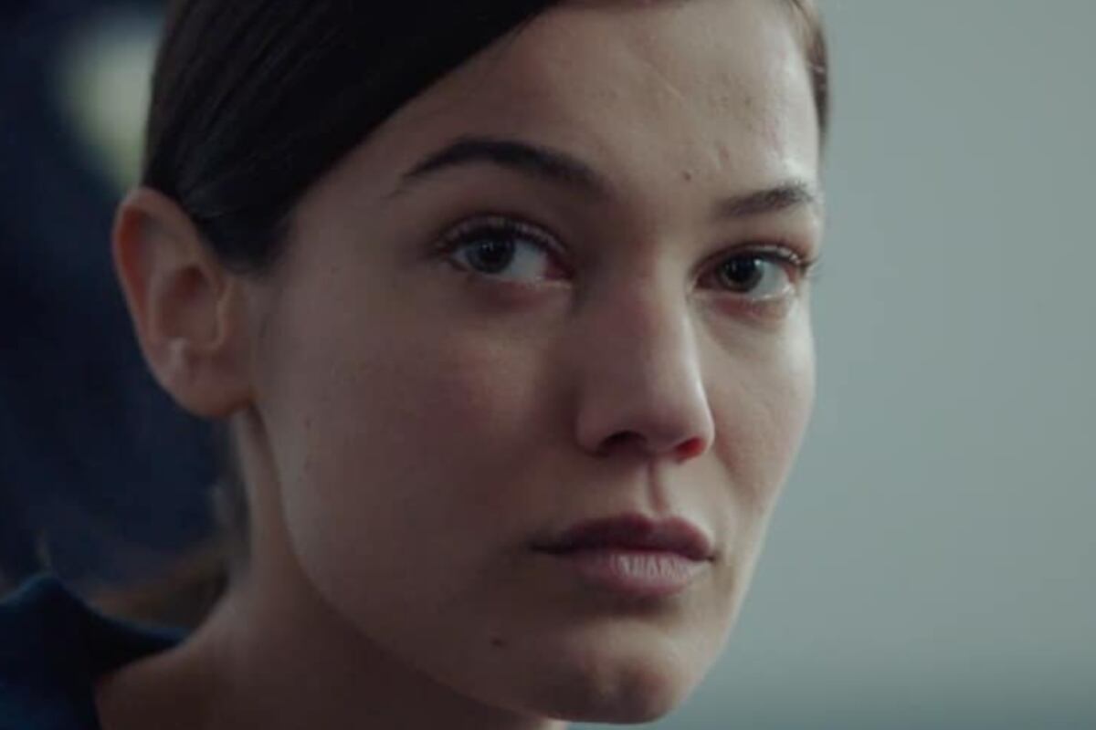 El encuentro de Ceylín en "Secretos de familia" (Foto: Ay Yapım)