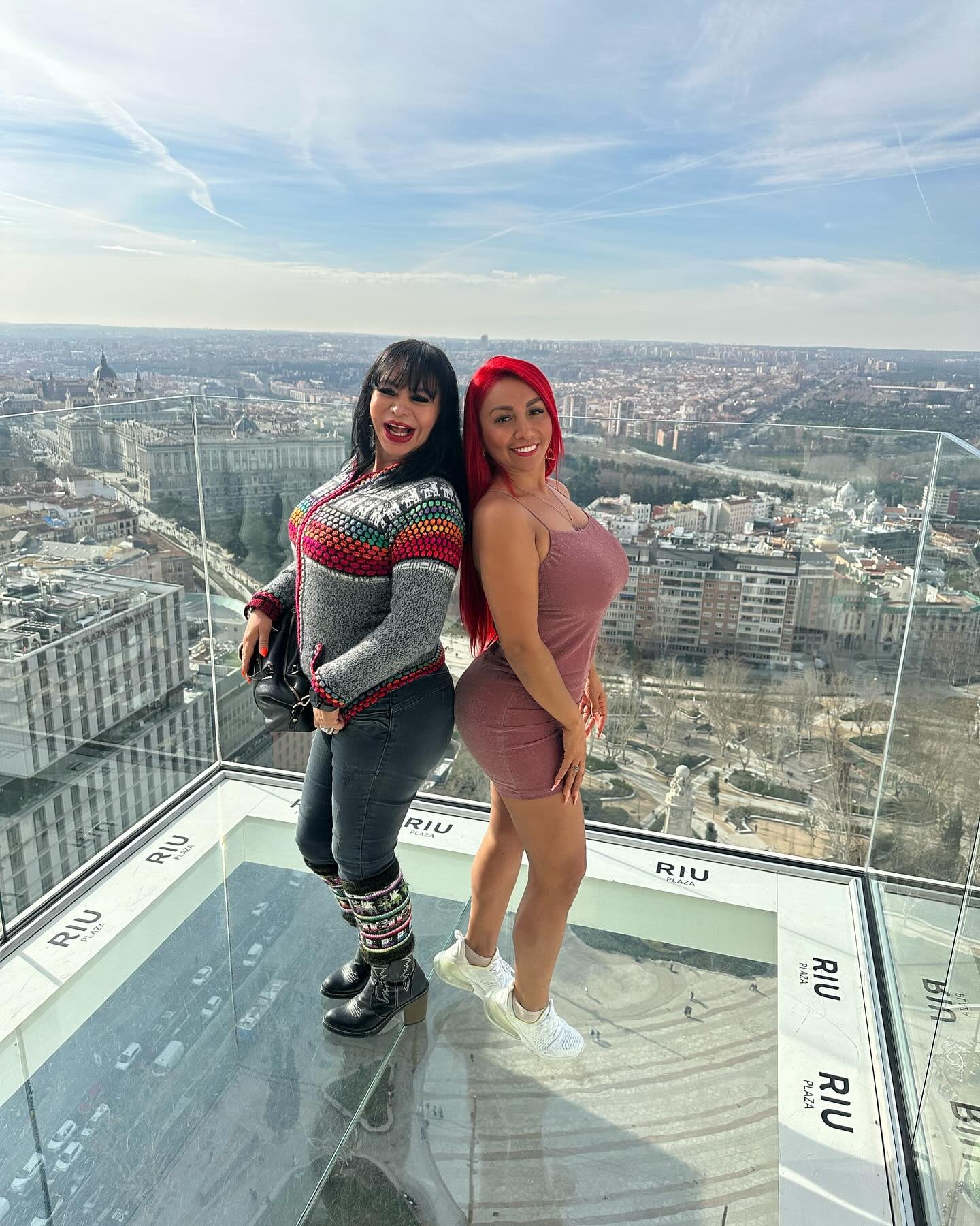 Deysi Araujo y Susy Díaz